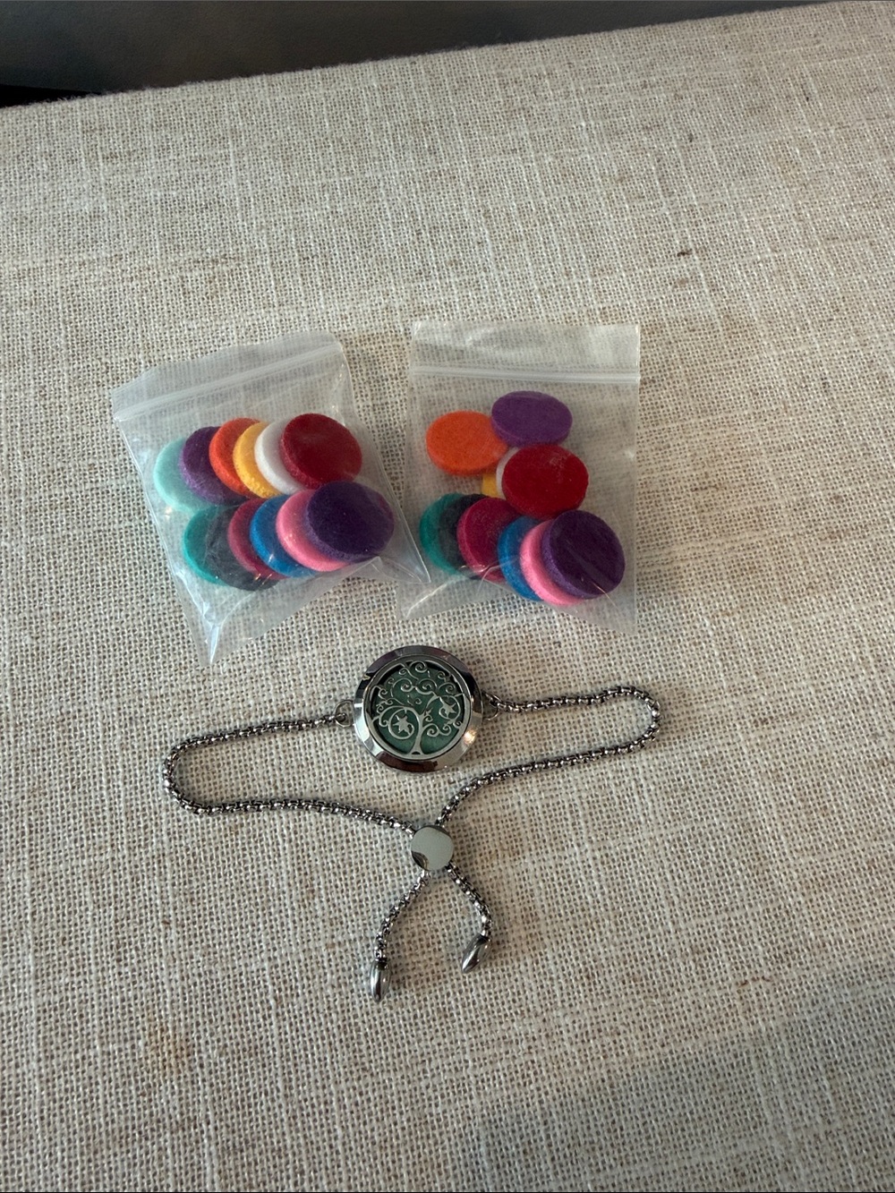 Aromatherapy Locket Bracelet with Green Tree Design
